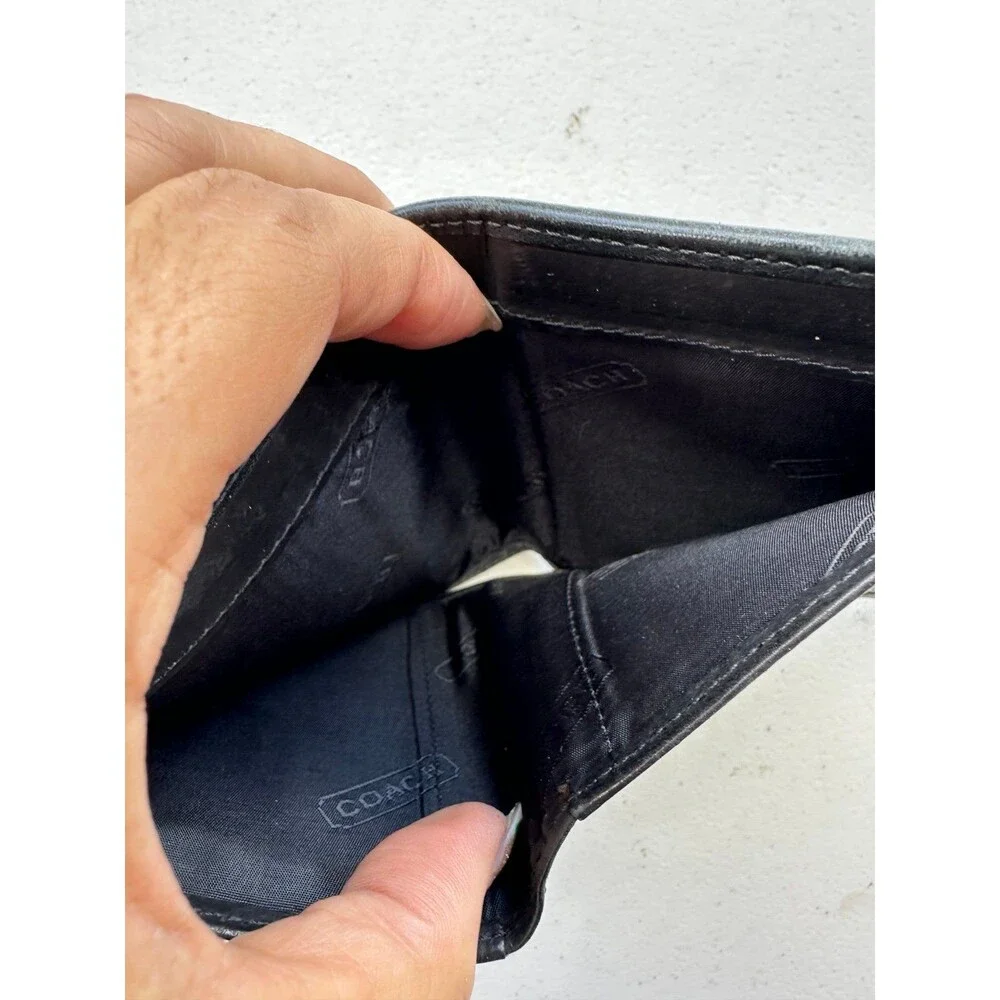Coach Genuine Soft Leather Card Bills Sleeve Zipper Snap Button Bi-Fold Wallet